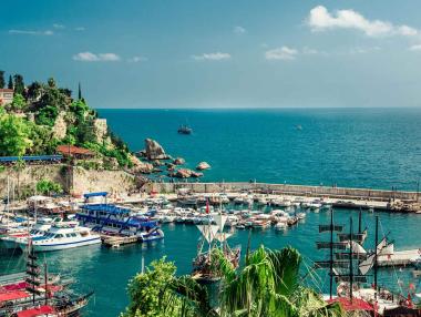 Туризмът в Анталия отчита рекорди още в началото на годината