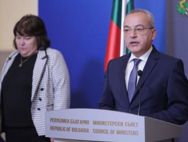 Служебната власт дава великденски добавки само на някои пенсионери