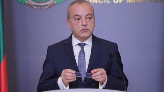 Кабинетът готви бюджет с по-високи пенсии и заплати в някои сектори