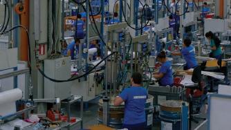 Електроиндустрията: само нагоре