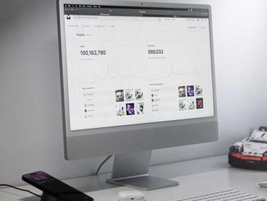 Сривът в продажбите на компютри се задълбочава