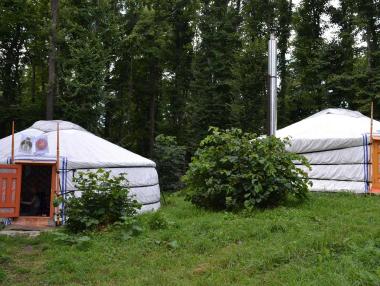 Юрта вместо луксозен хотел: Нова мода в българския туризъм