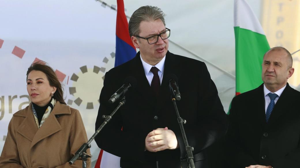 Reuters: Сърбия се е съгласила да въоръжава Украйна