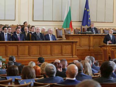 Като по традиция: Новият парламент не успя да избере председател