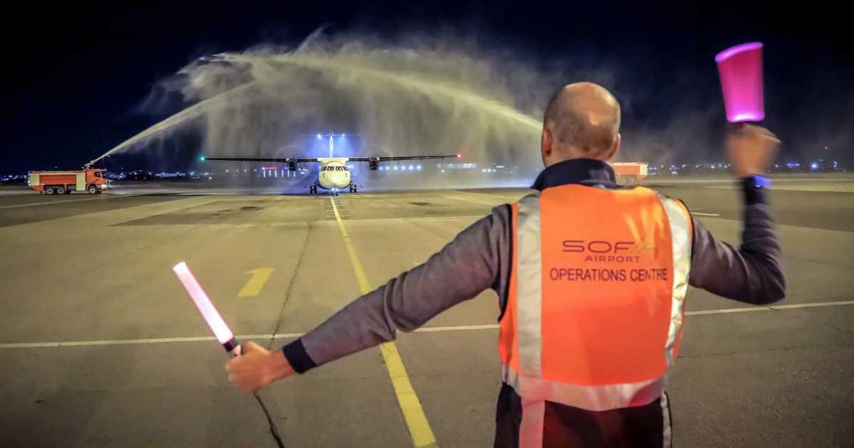 Служители на Летище София“ са в стачна готовност след провалени