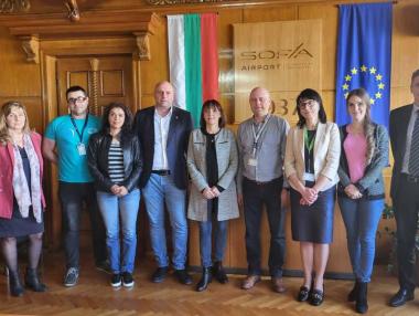 „Соф Кънект“ се съгласи да увеличи заплатите на Летище София