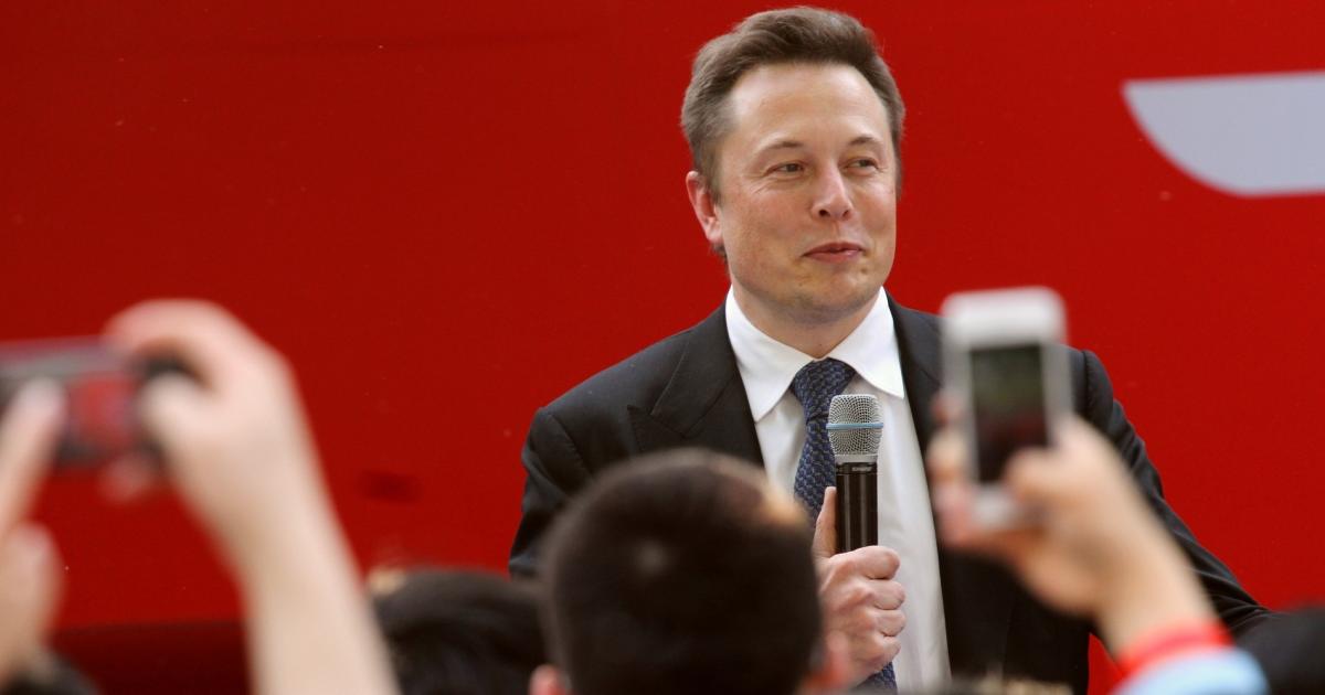 Милиардерът Илон Мъск обяви, че ще пусне платформа за изкуствен