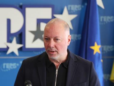 Вечерни новини: Росен Желязков стана председател на НС; ЕК дава на съд България заради тол системата