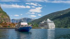 Приблизително 4 8 милиона души ходят на круиз всяка година Преди