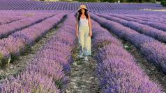 Две поколения пътуват едно към друго и продължават заедно напред