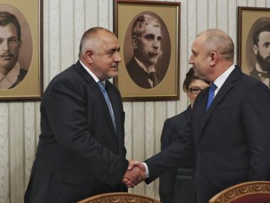 Борисов поиска повече време от президента и обеща да не е премиер