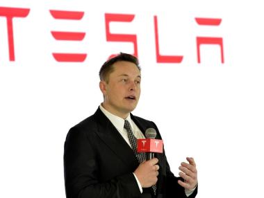 Tesla е готова да намали още цените на електромобилите