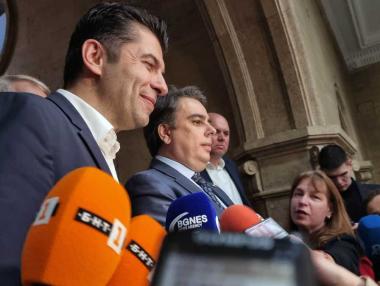 Парламентът ще работи поне до юни, за да приеме бюджет