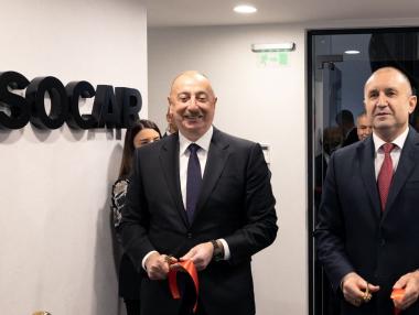 Азерската SOCAR откри офис в България и става търговец на газ