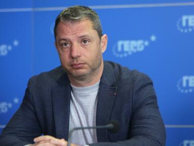 ДАНС ще проверява дали български банки перат руски пари