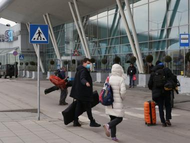 Вечерни новини: Модернизация на Летище София; Рекорд при жилищното кредитиране