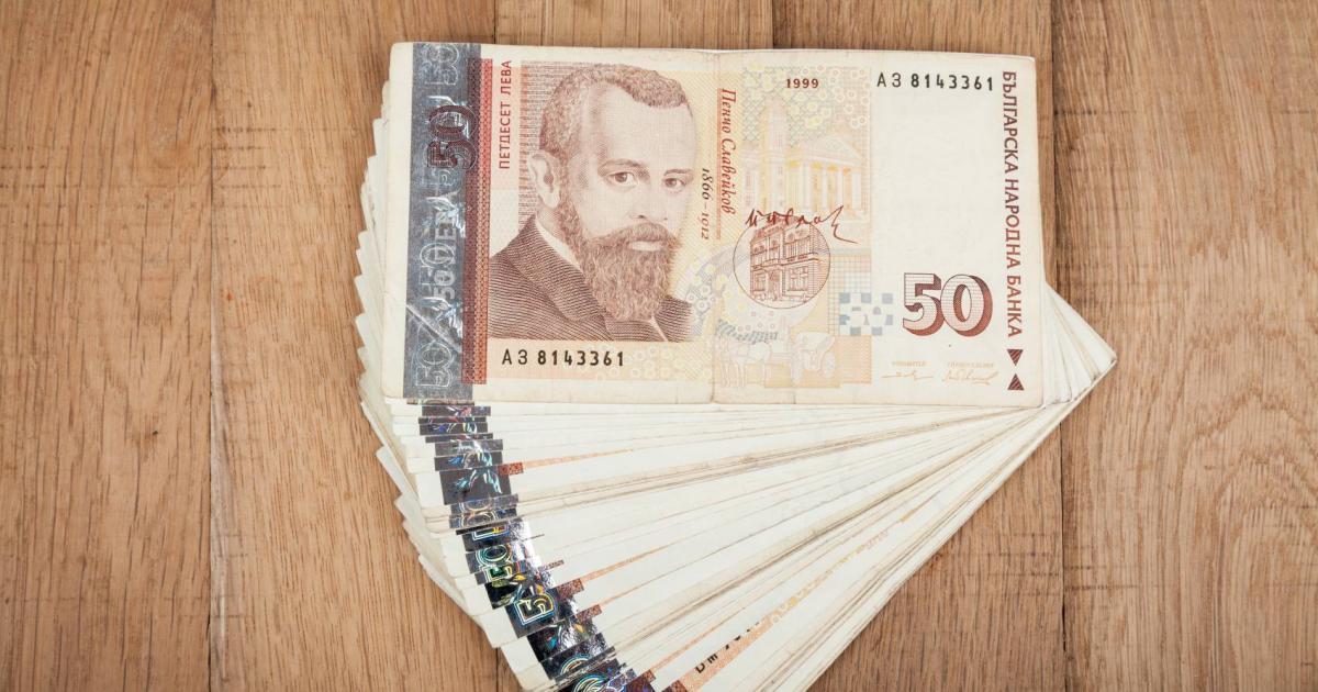 Българският бизнес взима кредити при все по-високи лихви, като размерът