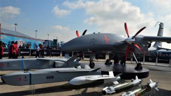 Румъния купува турски бойни дронове „Байрактар“