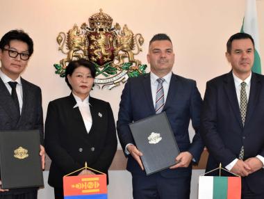 „Ел Би Булгарикум“ подписа договор с монголска компания