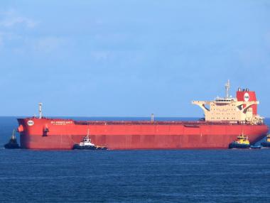 Москва отказа да продава петрол срещу индийски рупии