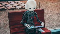 Миналият понеделник виден британски учен хвърли граната в трескавия мравуняк