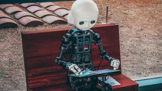 „Състезание, което е невъзможно да спрем“: Опасен ли е изкуственият интелект?