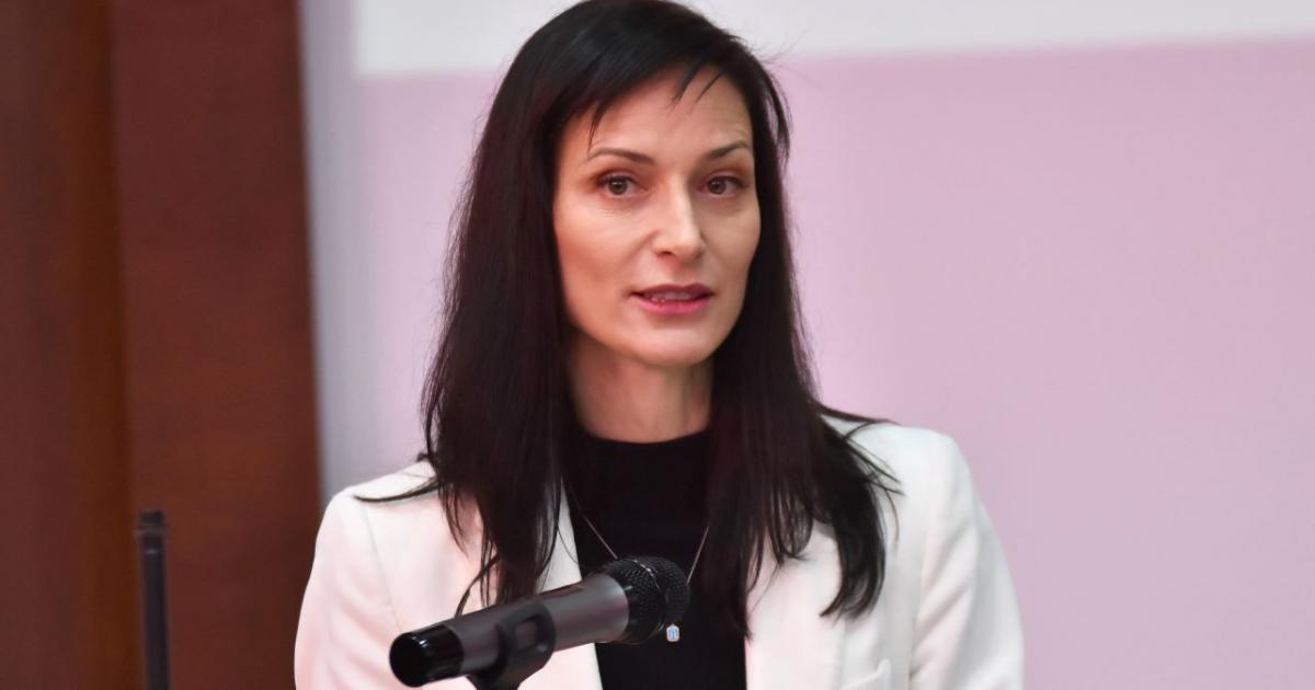 ГЕРБ-СДС издига за премиер еврокомисаря Мария Габриел. Това обяви от