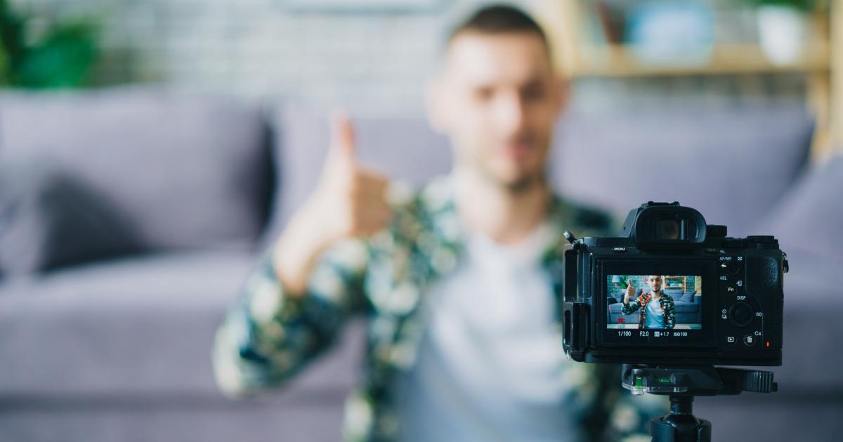 Социалните мрежи се превърнаха от място, в което просто споделяме