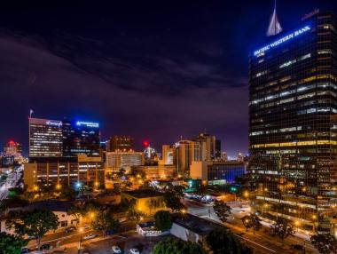 Американската регионална банка PacWest губи депозити с голяма скорост