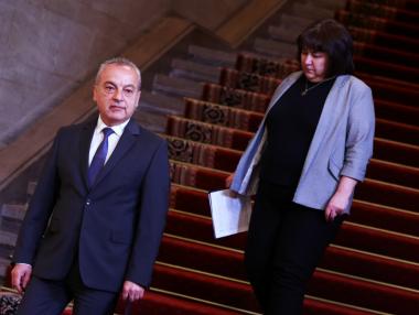 Fitch препотвърди кредитния рейтинг на България