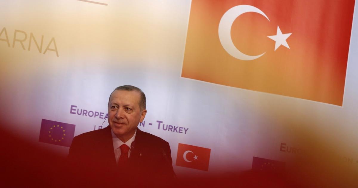 Предварителните резултати от президентските избори в Турция в неделя показват,