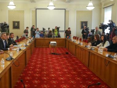 ДПС подкрепя Габриел за „брюкселски кабинет“