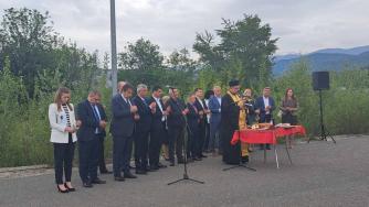 Започна доизграждането на пътен възел „Кресна“ на магистрала „Струма“ и пътните връзки към него