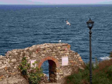 Last minute офертите вече не са на мода: българите планират морето месеци по-рано