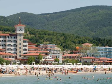 Минималистичният бюджет за реклама прави България „невидима“