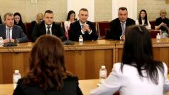 Има такъв народ се отказа да подкрепи първия мандат на