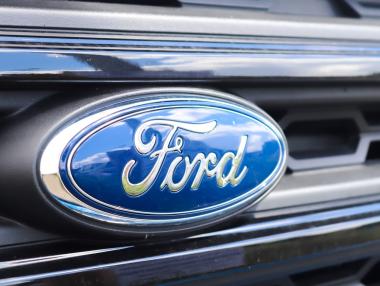 Ford си гарантира литий за батерии с много нови сделки