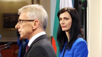 Какво „мисли“ ChatGPT за ротационното коалиционно правителство в България