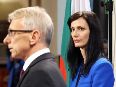 Какво „мисли“ ChatGPT за ротационното коалиционно правителство в България