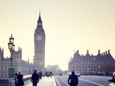 МВФ вече не очаква рецесия във Великобритания