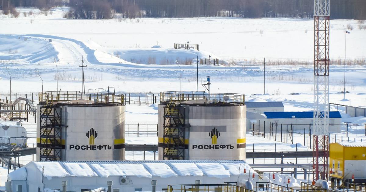 Руското правителство обмисля забрана за износ на бензин, за да