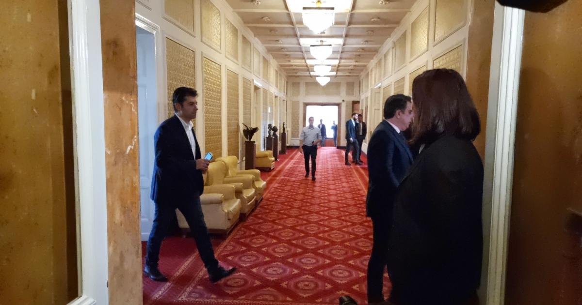 Петков за коалицията с ГЕРБ: Не е коалиция, а напротивСъпредседателят