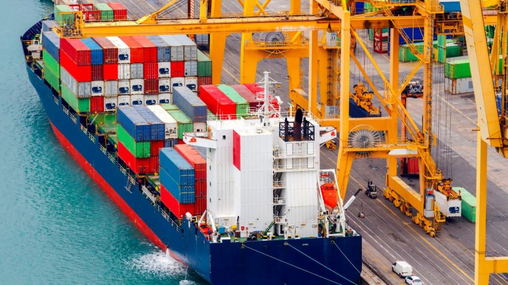 Глобалното производство на транспортни контейнери намалява
