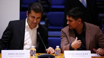 „Емоционално нестабилен“: ПП се обърна срещу Радостин Василев