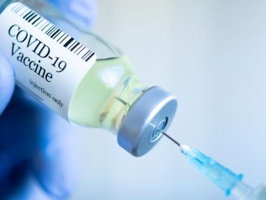 Pfizer и ЕС се разбраха да променят договора за COVID ваксините