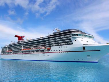 Круизна компания раздава безплатни нощувки
