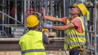 Прегрява ли пазарът на труда?