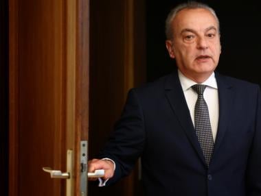 Няма време за бюджет. Правителството внася промени в удължителния закон