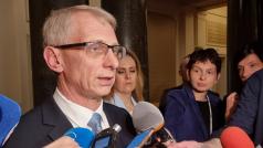 Не обсъждаме вариант за смяна на ротацията Така кандидат премиерът