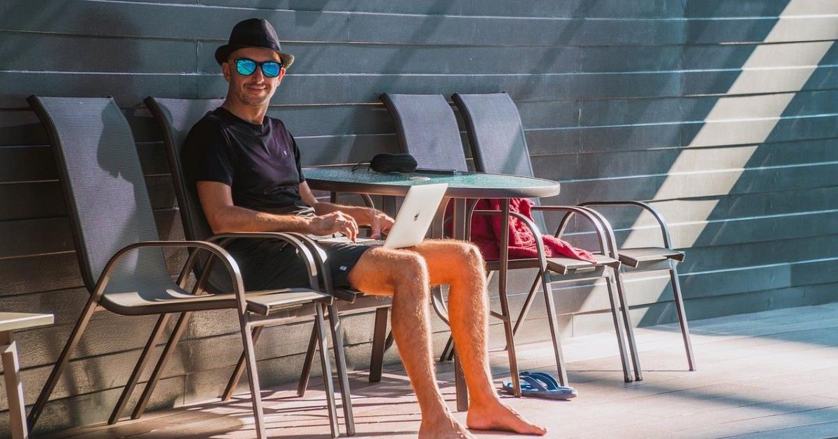 През последните години дистанционната работа се превърна в норма за